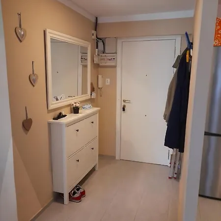 Isabel Apartament *